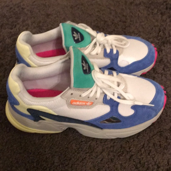 adidas Shoes - Adidas Falcon